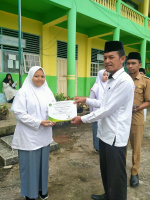 HAFIKA AULIA.jpg